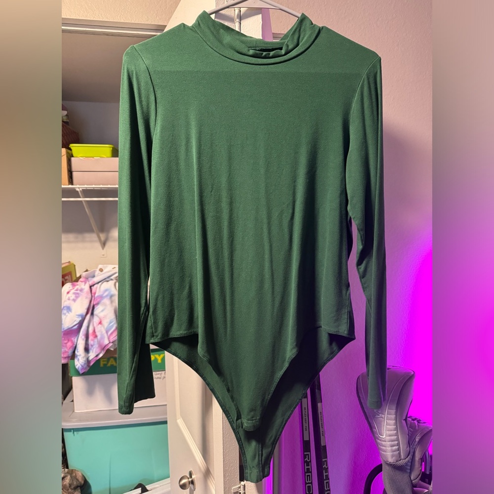 A New Day Women’s Large Green Turtleneck Bodysuit